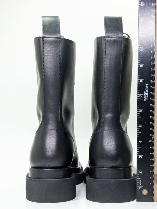 Bottega Veneta Men\'s Lug Sole Combat Boots in Black Leather Size 41 (MSRP $1450)